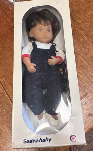 Vintage sasha baby brunette - vintage,