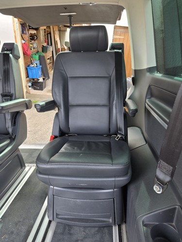 Caravelle t5 1 rear - no.,