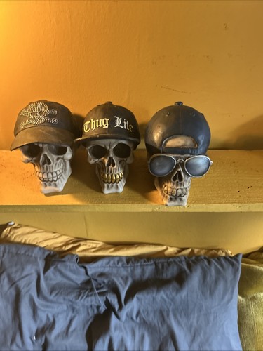Set medium resin skulls - set,