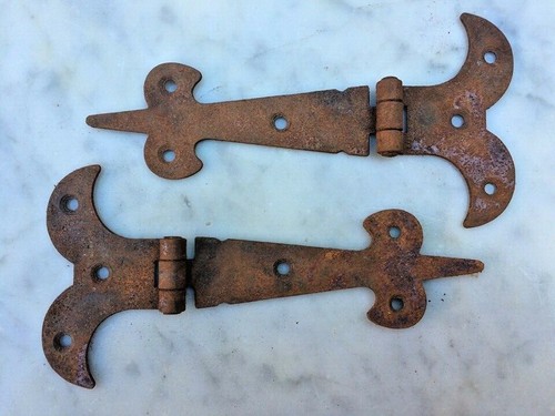 One pair 2 - pair~of~5.1/2", rustic