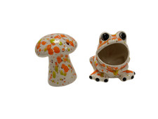 Multicoloured Splatter Design Frog Salt Pig and Mushroom Flour Duster Kitchen