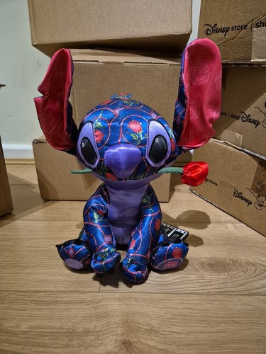 Stitch crashes disney - stitch,