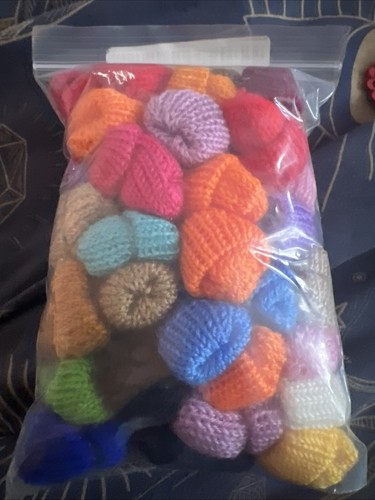 Mini knitted hats craft - mini,