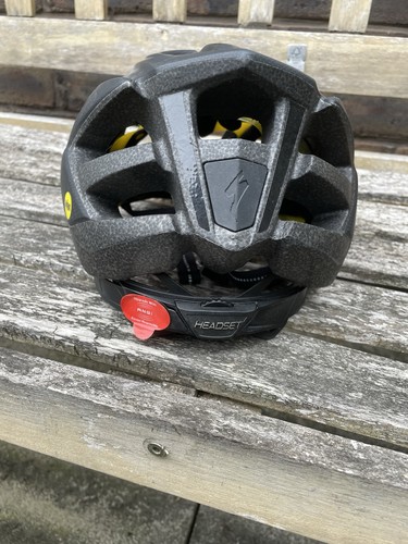 Adult cycle helmets - adult, 1