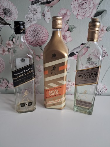 Empty johnnie walker - empty, whisky
