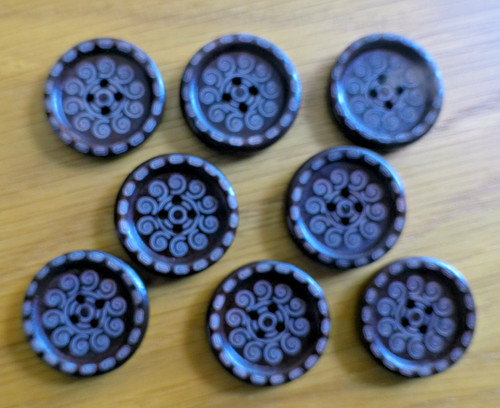25mm round buttons hole - 25mm,