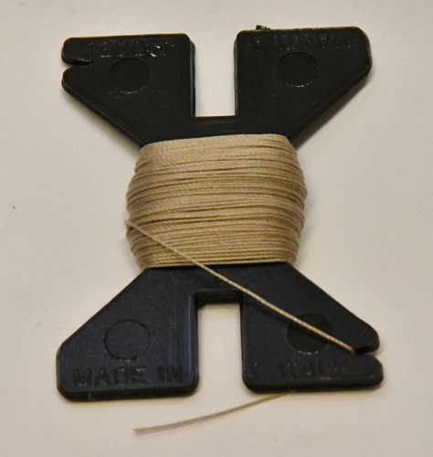 Mantua beige rigging thread - beige,