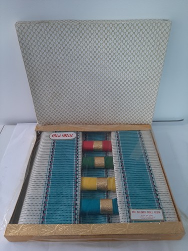 Vintage old mill checked - *vintage,