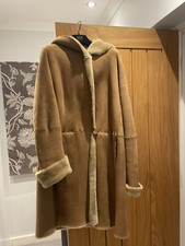 Minimaya Designer Tan Hooded 100% Sheepskin Coat - size 10 - three quarter BNWOT