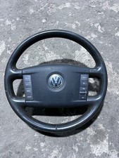 2005 VW PHAETON 3D 5.0 V10 TDI. BLACK LEATHER STEERING WHEEL