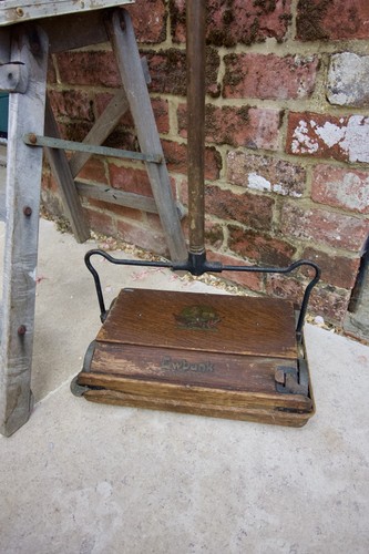 Antique ewbank carpet sweeper - antique,