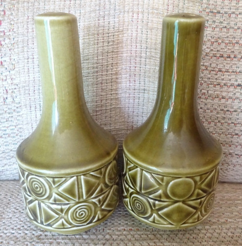 Beswick salt pepper - salt,