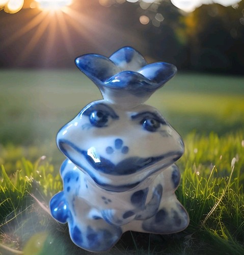 Russian frog gzhel - frog,