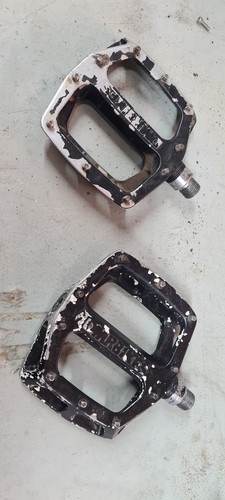 Dmr v12 pedals - pedals, (mtb)
