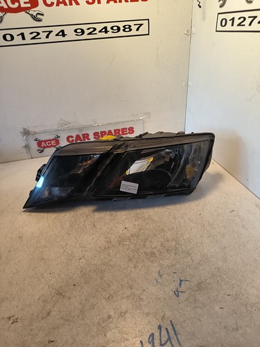 Front headlight right fits - front,