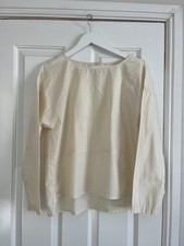 Ischiko Cream Blouse/Top