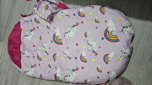 Pod infant unicorns and - pod,
