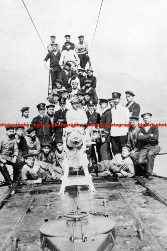 F004059 crew german - of,