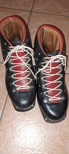 Vintage 60s 70s mountain boots - mountain,