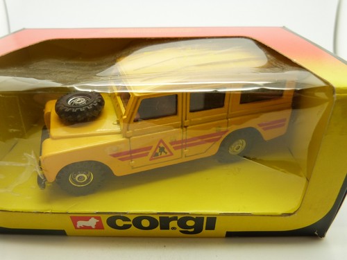 Corgi 421 land - 421, rover
