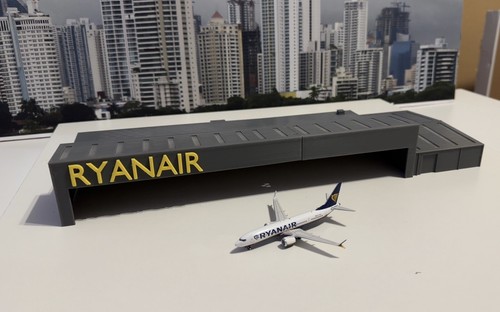 Ryanair stansted hangar - ryanair,
