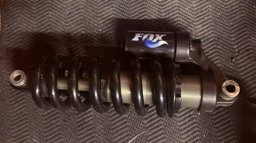 Fox vanilla rear shock 200mm - rear,