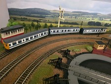 Hornby R698 Class 110 3 Car