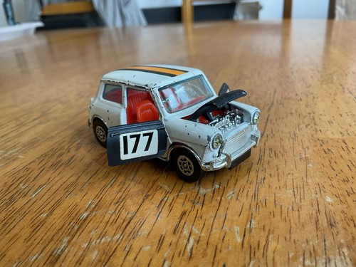Corgi 282 whizzwheels bmc - 282,
