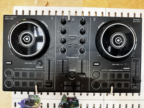 Ddj 200 - , (see