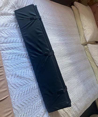 Padded nylon black tripod - padded,