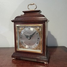 Mahogany  8 Day Elliott Mantle