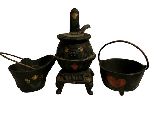Cast iron miniatures - cast,