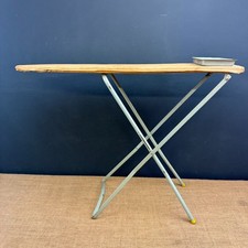 VINTAGE TRI-ANG METAL FOLDING