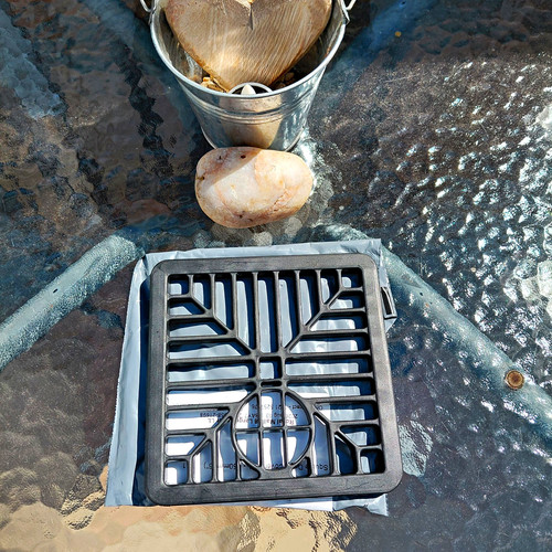 Black plastic drain - black, grate/grid