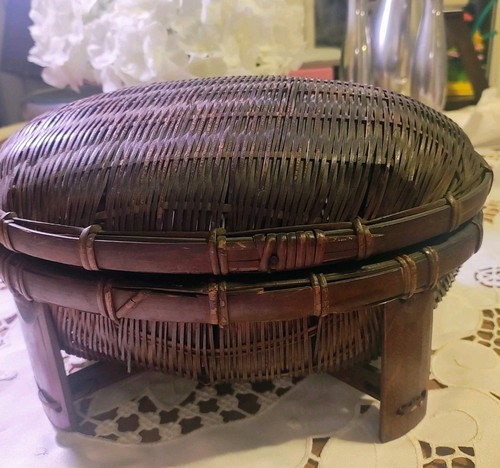 Antique chinese sewing basket - ,