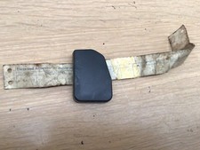 Rover SD1 1976-80 end cover for RH seat slide BRC2112