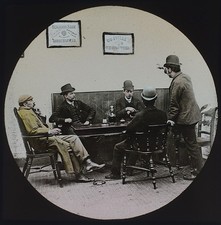 Photo VICTORIAN PUB SCENE