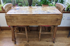 DROP LEAF SOLID WOODEN COUNTRY STYLE RUSTIC DINING OCCASIONAL TABLE + 2 CHAIRS