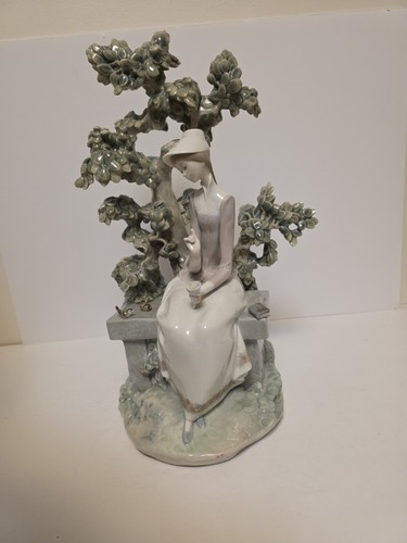 Lladro 1270 reminiscing - lladro, #1270