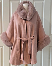 Frank Usher Women's Coat /