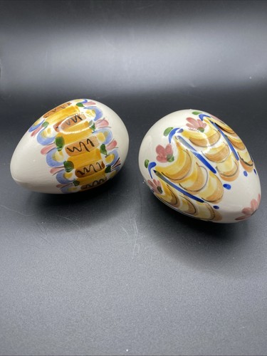Vtg set handpainted - set, of