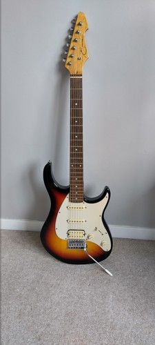 Electric guitars used - guitars,