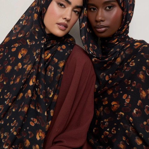 Nwt veiled collection - nwt,
