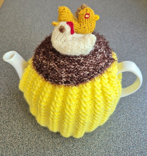 Knitted tea cosy - knitted,
