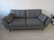 DFS / French Connection Grey 3