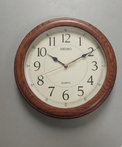 Seiko wooden wall clock round - seiko,