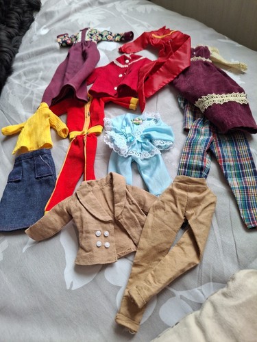 Sindy clothes bundle - clothes, mixed