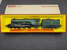 Triang Hornby R850  Flying