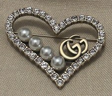 🎄 🚚 ✅ Gucci Gold Heart Diamond and Pearl Brooch Brand New With Box!