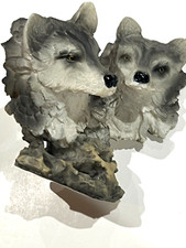Wolfs Heads Figurine  Statue 4